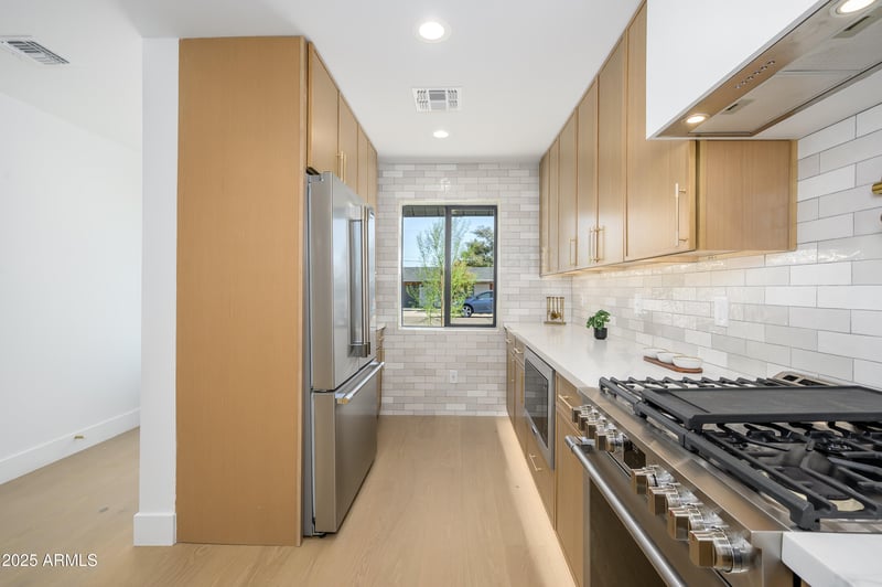 2114 69th Pl, Scottsdale, AZ 85257