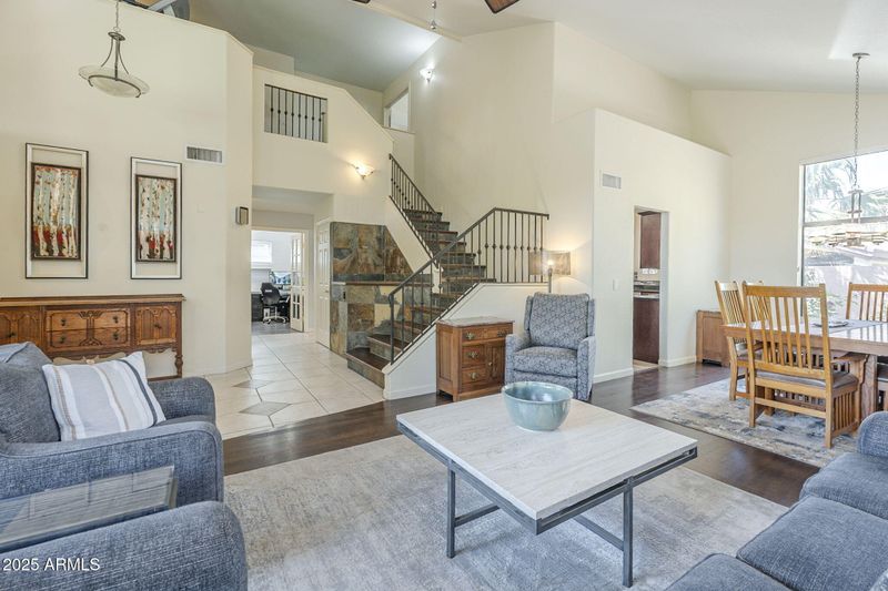 2114 E Escuda Rd, Phoenix, AZ 85024