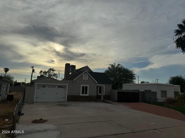 2114 N 24th Pl, Phoenix, AZ 85008