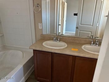 2114 77th Ln, Phoenix, AZ 85035
