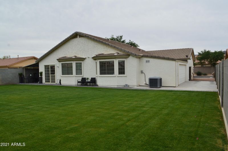2114 W Carson Rd, Phoenix, AZ 85041