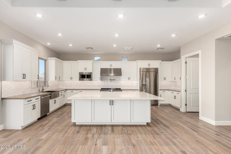 21140 Diana Way, Queen Creek, AZ 85142