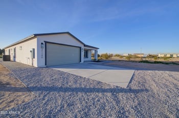 21140 Shasta Dr, Buckeye, AZ 85326