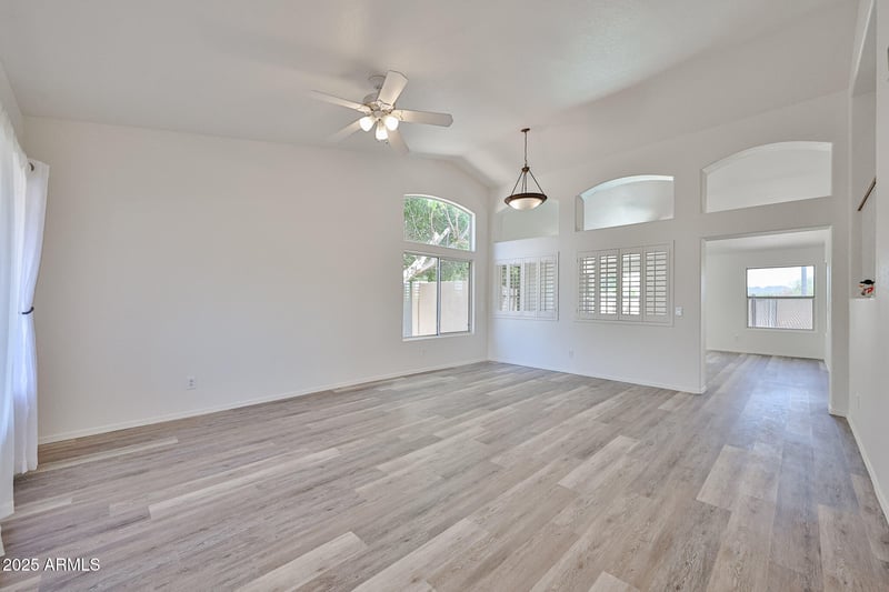 21141 79th Ave, Peoria, AZ 85382