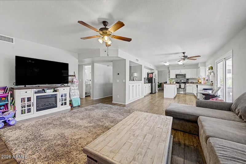 2115 Cielo Grande Ave, Phoenix, AZ 85024
