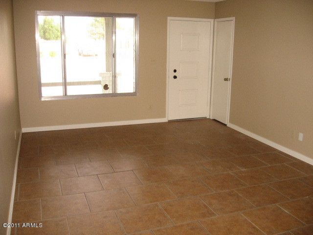 2115 E Stanford Dr, Tempe, AZ 85283