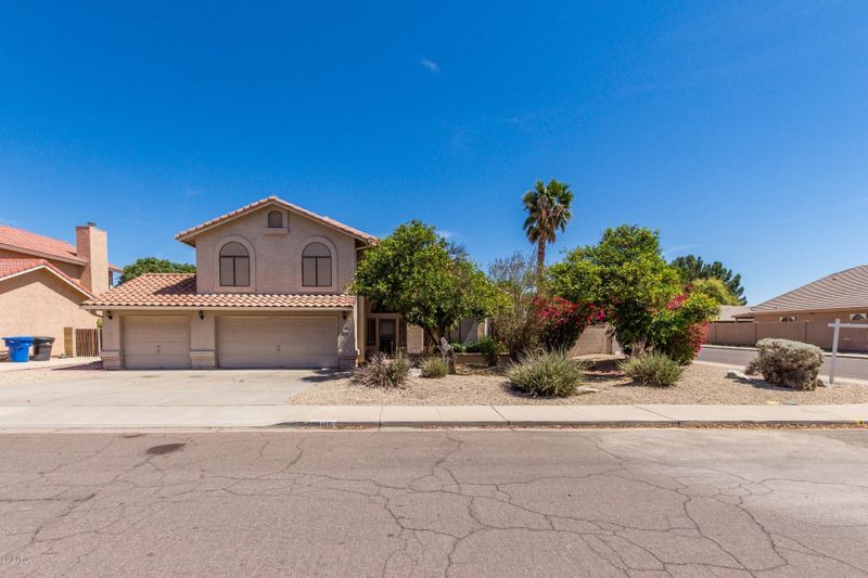 2115 N Almond St, Mesa, AZ 85213