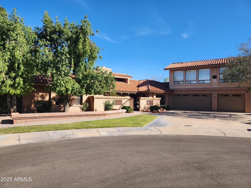 2115 Vaughn St, Tempe, AZ 85283