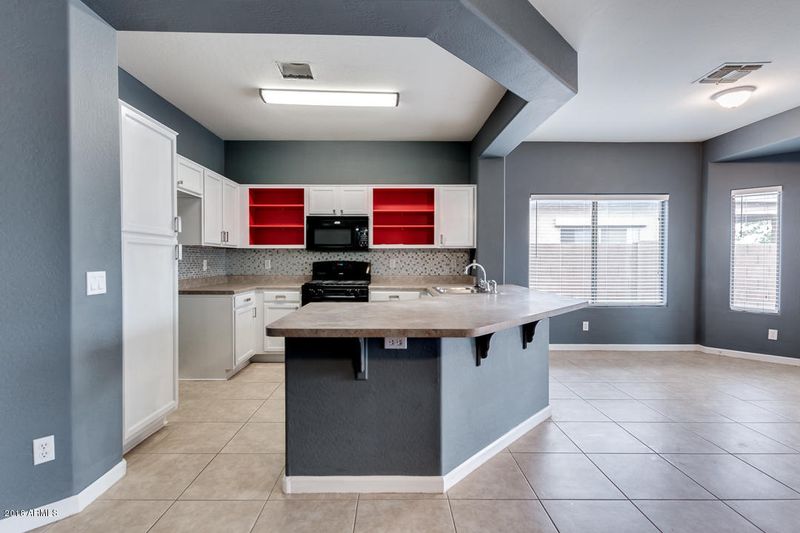 21152 E Lords Way, Queen Creek, AZ 85142