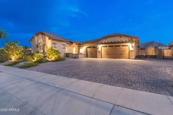 21153 Starflower Dr, Queen Creek, AZ 85142