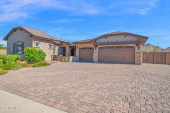 21153 E Starflower Dr, Queen Creek, AZ 85142