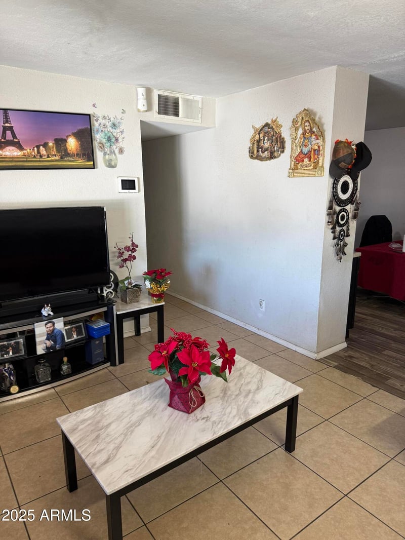 2116 49th Ave, Phoenix, AZ 85035