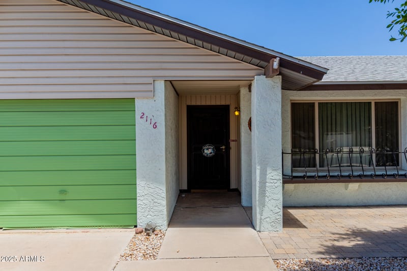 2116 Colgate Dr, Tempe, AZ 85283