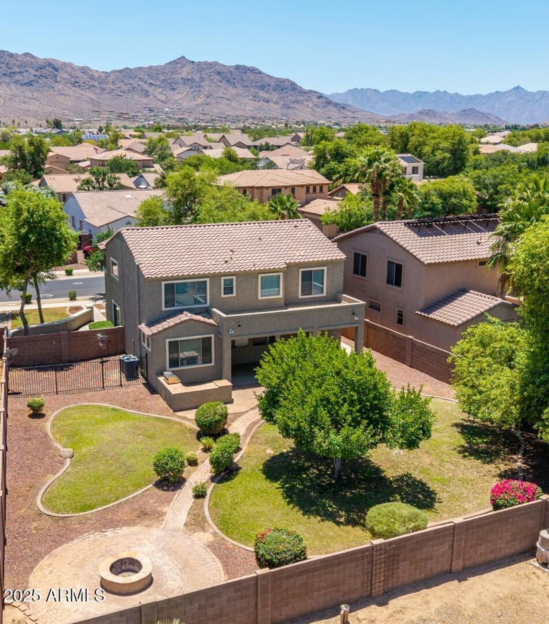 2116 Fawn Dr, Phoenix, AZ 85041