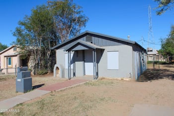 2116 Hadley St, Phoenix, AZ 85009