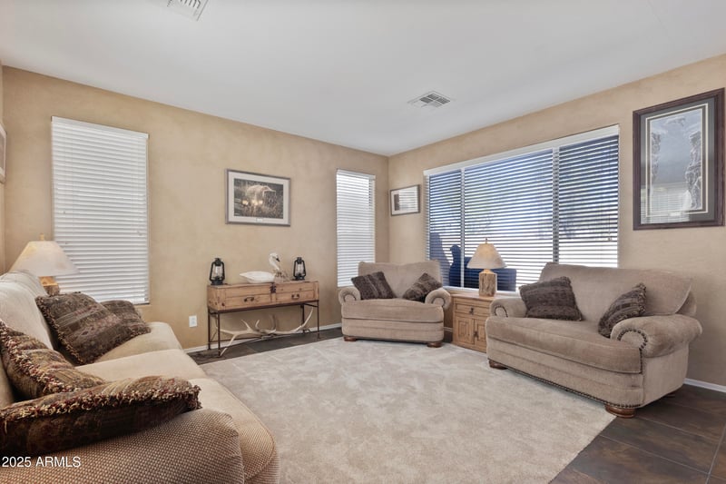 2116 Kuralt Dr, Anthem, AZ 85086