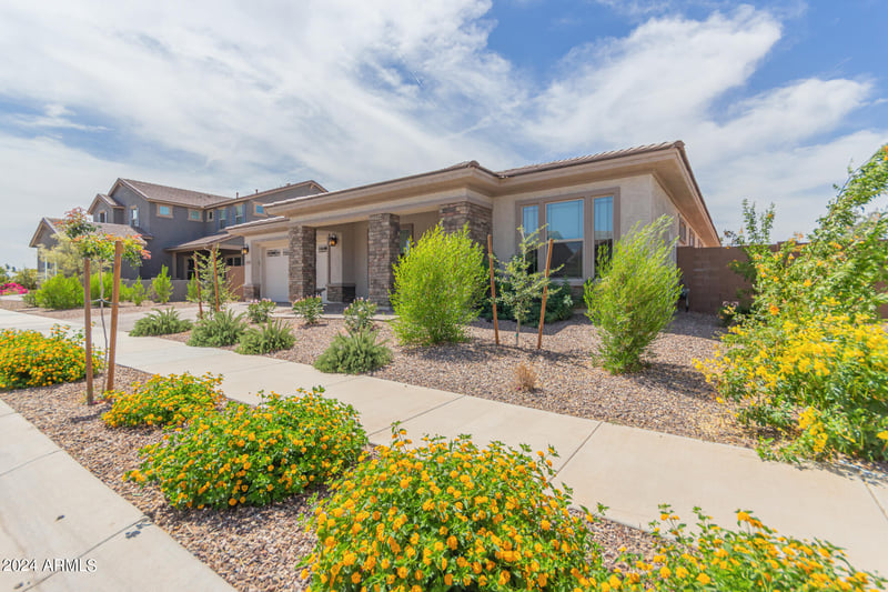 21165 Thornton Rd, Queen Creek, AZ 85142