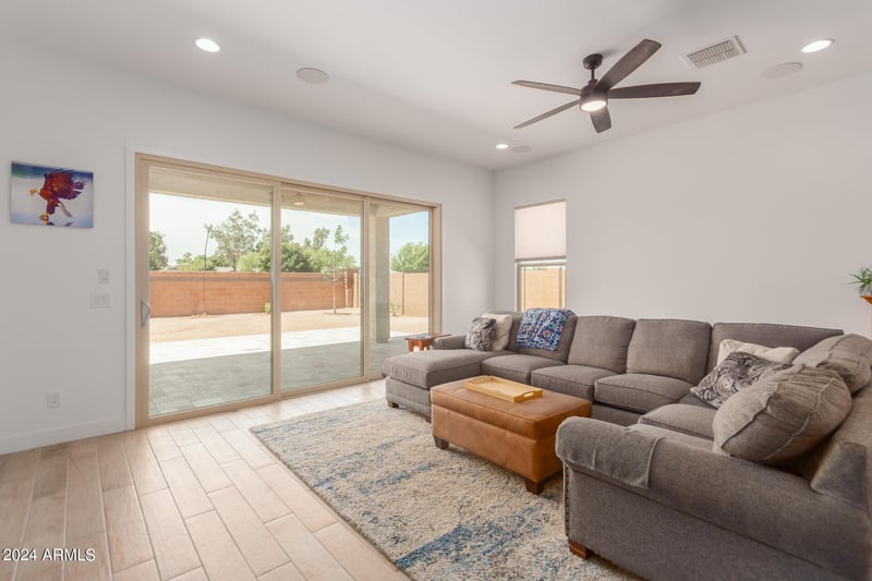 21165 Thornton Rd, Queen Creek, AZ 85142