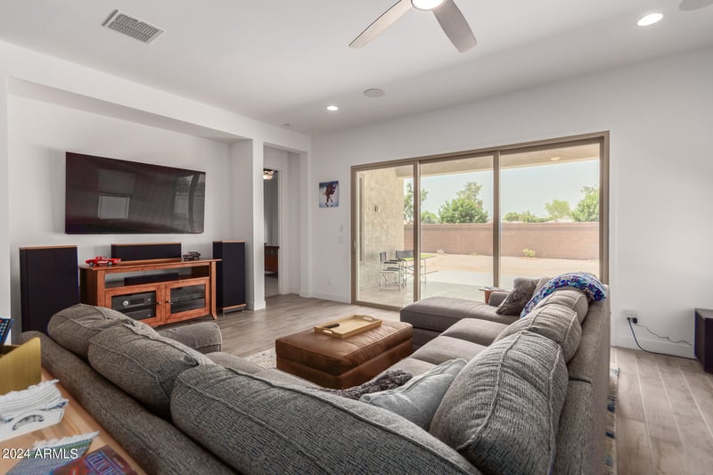 21165 Thornton Rd, Queen Creek, AZ 85142