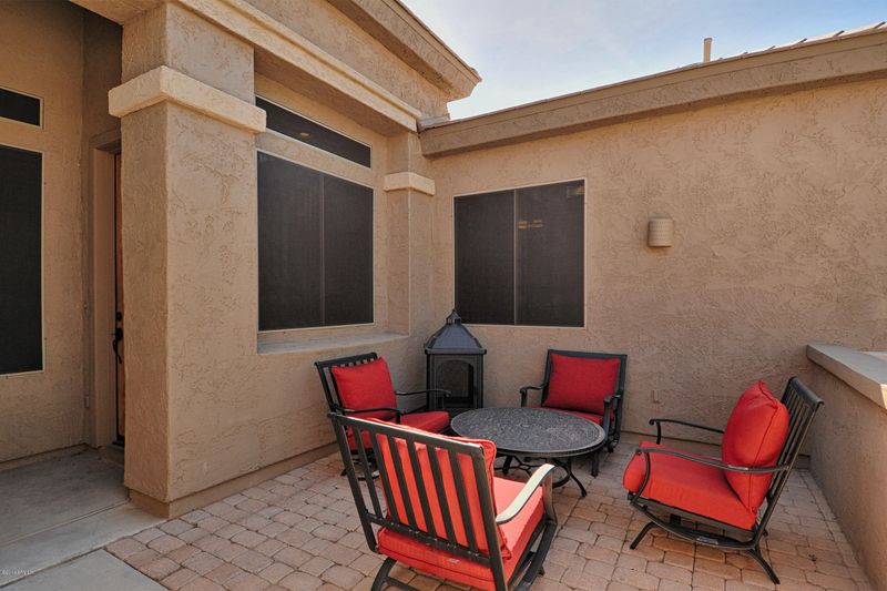 2117 W Eagle Feather Rd, Phoenix, AZ 85085