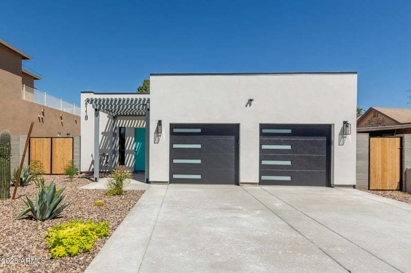 2118 Elm St, Phoenix, AZ 85015