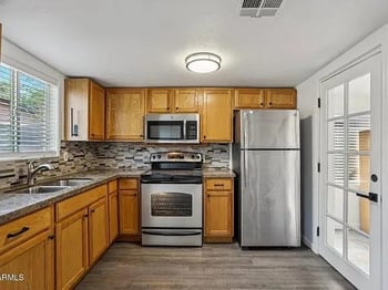 2118 Oak St #B, Phoenix, AZ 85006