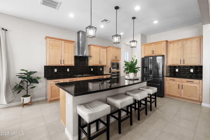 21184 Mayberry Rd, Queen Creek, AZ 85142