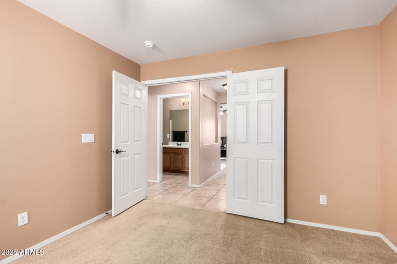 2119 Desert Seasons Dr, San Tan Valley, AZ 85144