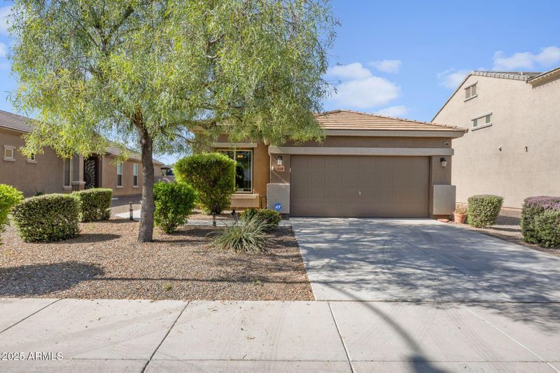 2119 E Phelps Rd, Phoenix, AZ 85022