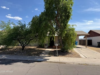 2119 Danbury Rd, Phoenix, AZ 85023