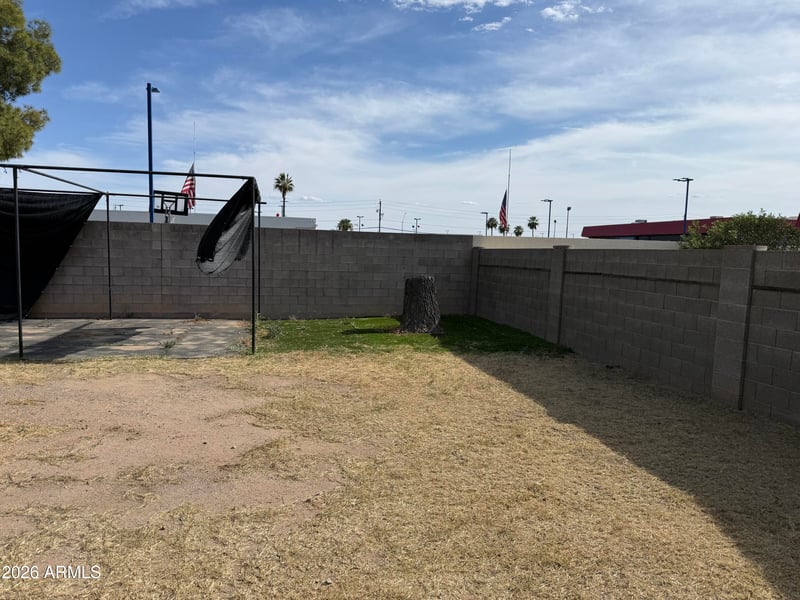 2119 Danbury Rd, Phoenix, AZ 85023