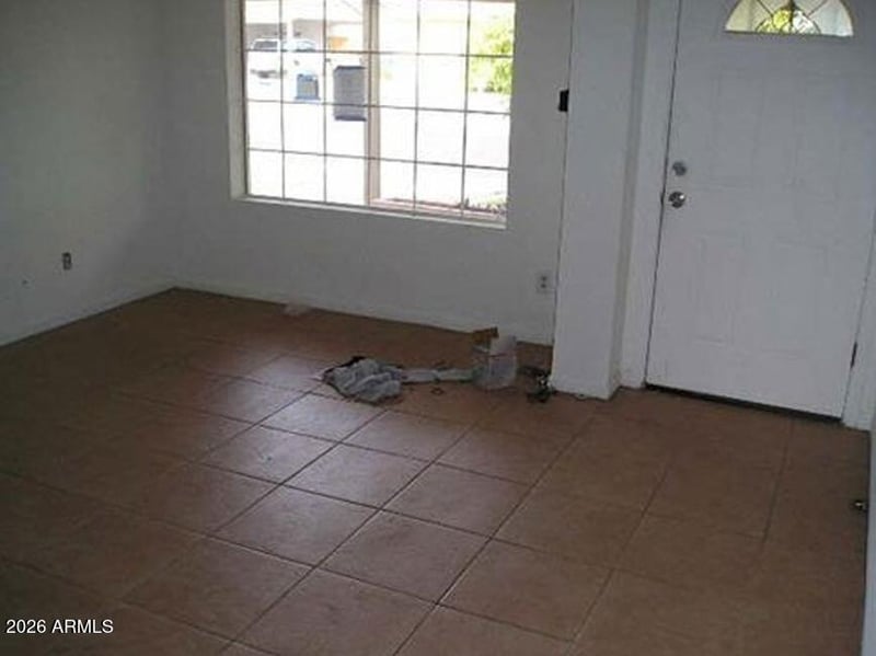 2119 Danbury Rd, Phoenix, AZ 85023