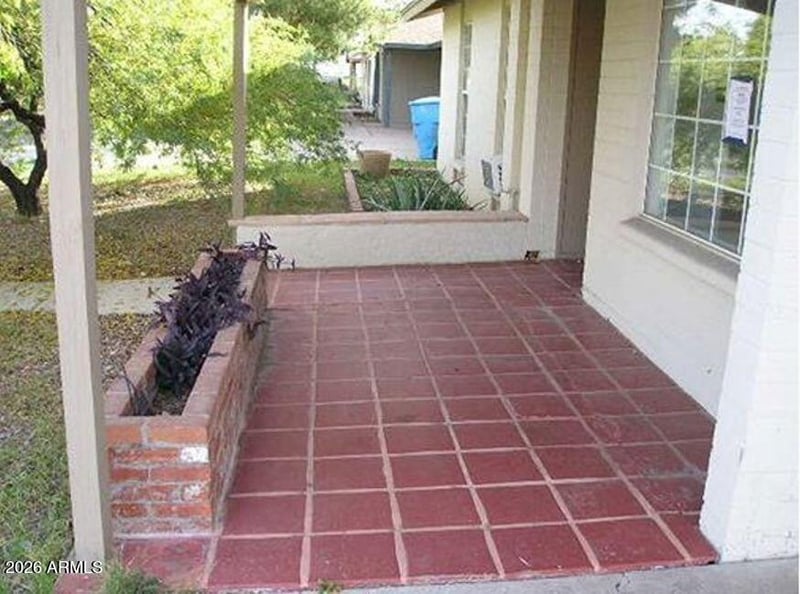 2119 Danbury Rd, Phoenix, AZ 85023