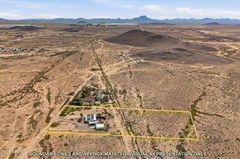 2120 382nd Ave, Tonopah, AZ 85354