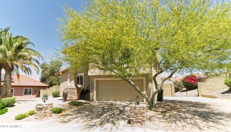 2120 E Crocus Dr, Phoenix, AZ 85022