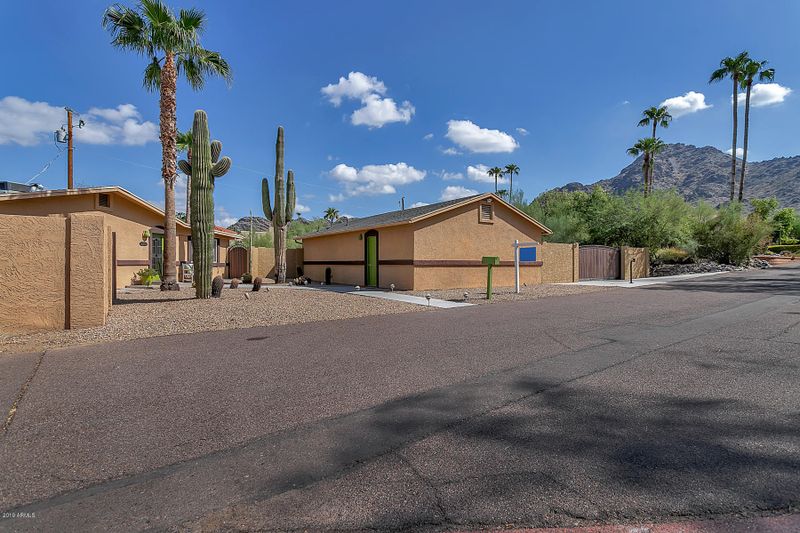 2120 E Nicolet Ave, Phoenix, AZ 85020