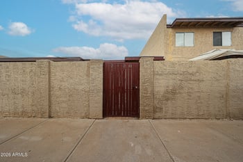 2120 Pontiac Dr, Phoenix, AZ 85027