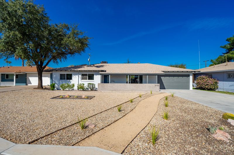 2120 W Cambridge Ave, Phoenix, AZ 85009
