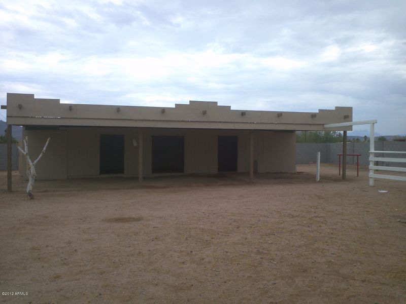2120 W Smoketree St, Apache Junction, AZ 85120