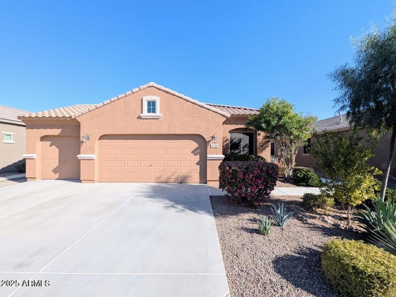 21209 40th Ave, Glendale, AZ 85308