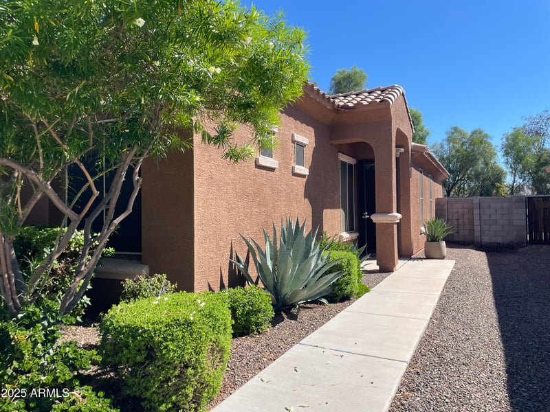 21209 40th Ave, Glendale, AZ 85308