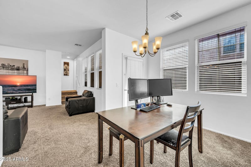 2121 77th Dr, Phoenix, AZ 85035