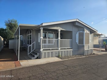 2121 Center St #131, Mesa, AZ 85201