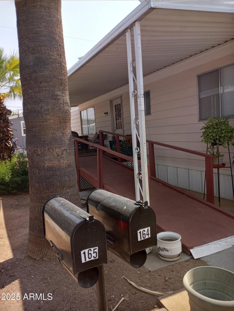 2121 Center St #164, Mesa, AZ 85201