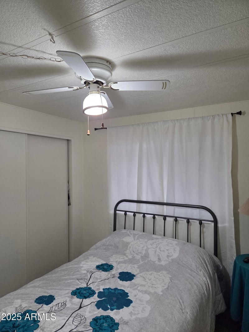 2121 Center St #164, Mesa, AZ 85201