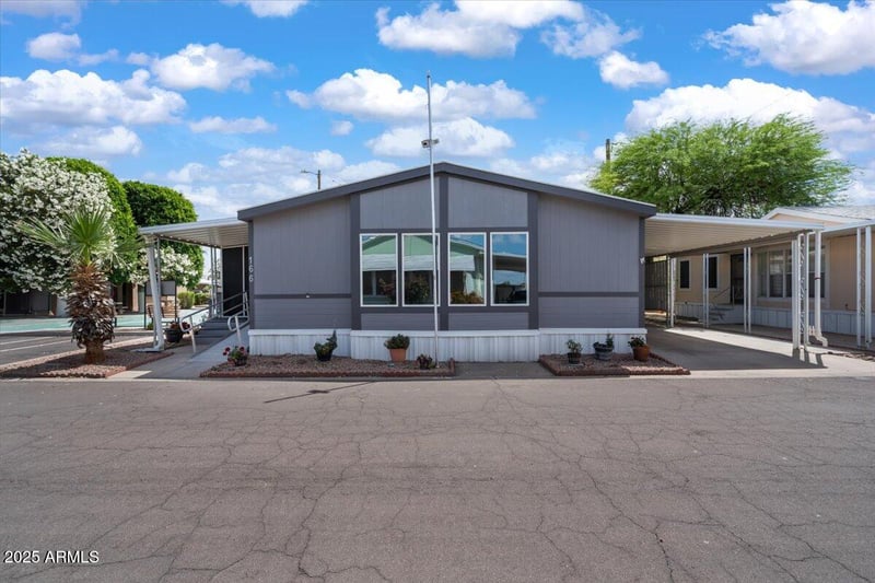 2121 Center St #166, Mesa, AZ 85201