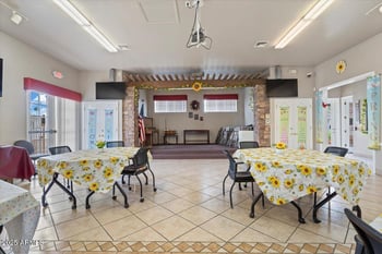 2121 Center St #166, Mesa, AZ 85201