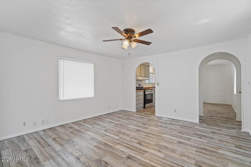 2121 Center St #184, Mesa, AZ 85201