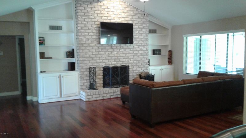 2121 E Knoll Cir, Mesa, AZ 85213