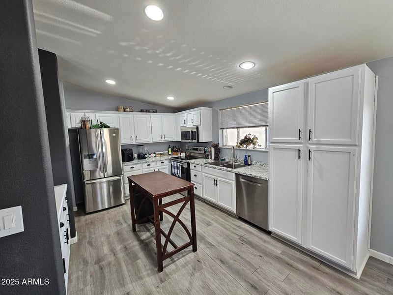 2121 N Center St #131, Mesa, AZ 85201